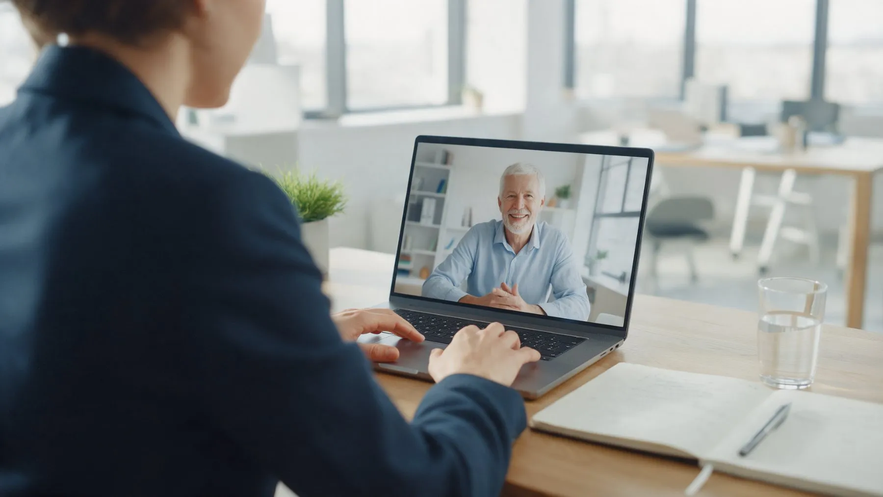 Sesión online de coaching de carrera con un consultor senior